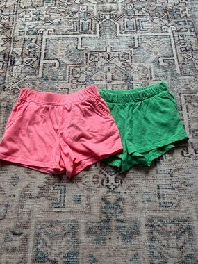 Girls Bundle of Casual Coral  and Green Lounge Shorts Duo Size 5